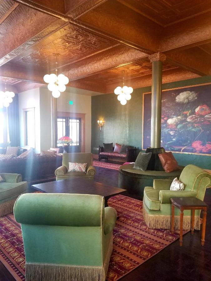 Belvada Hotel Tonopah Exterior photo